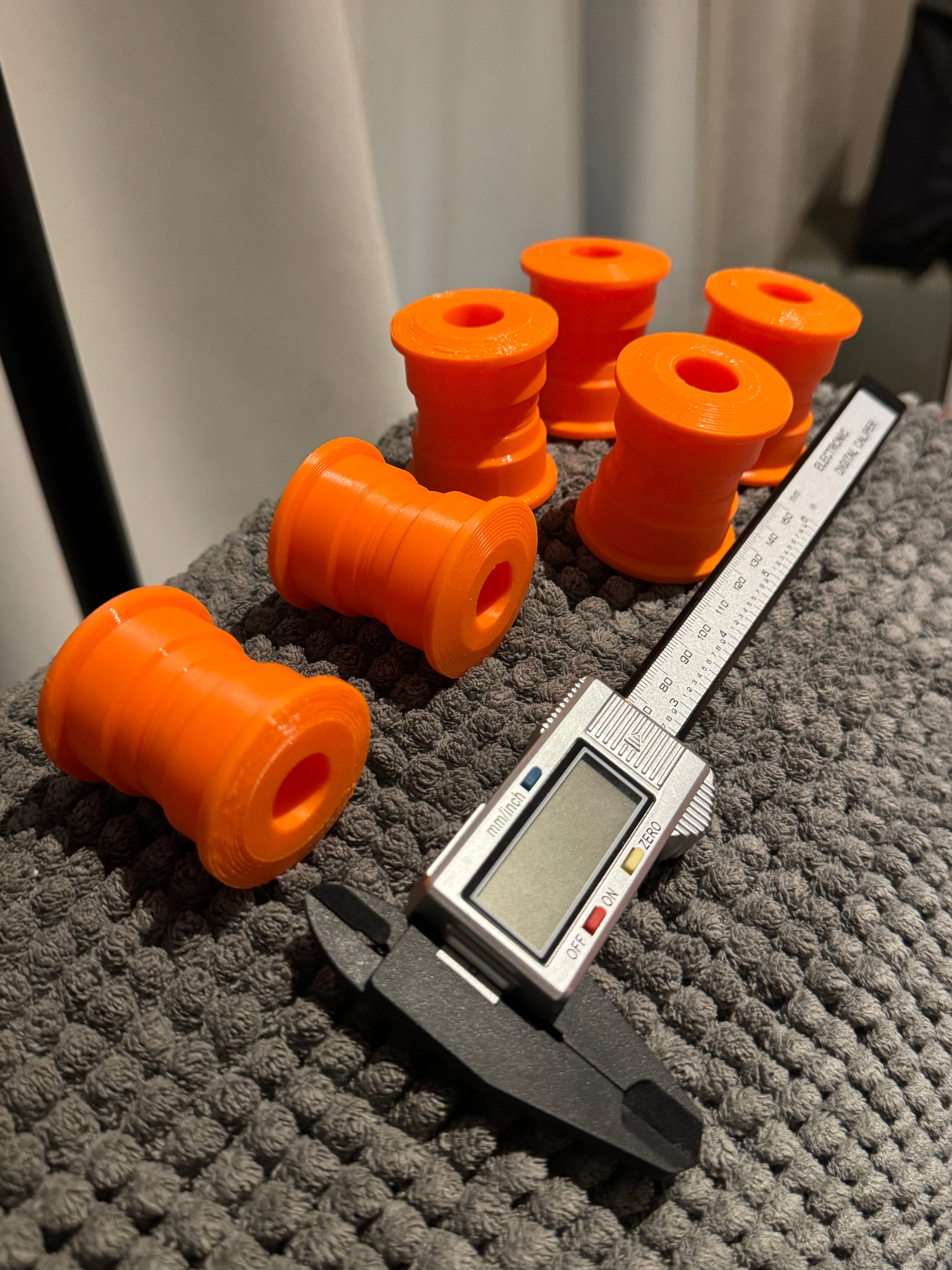 CAT 390F Track Load Rollers - 3D Printed (1/8 Scale)